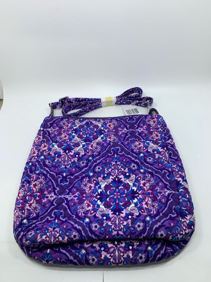 Vera Bradley Carson Mailbag in Regal Rosette- New With Tags 38