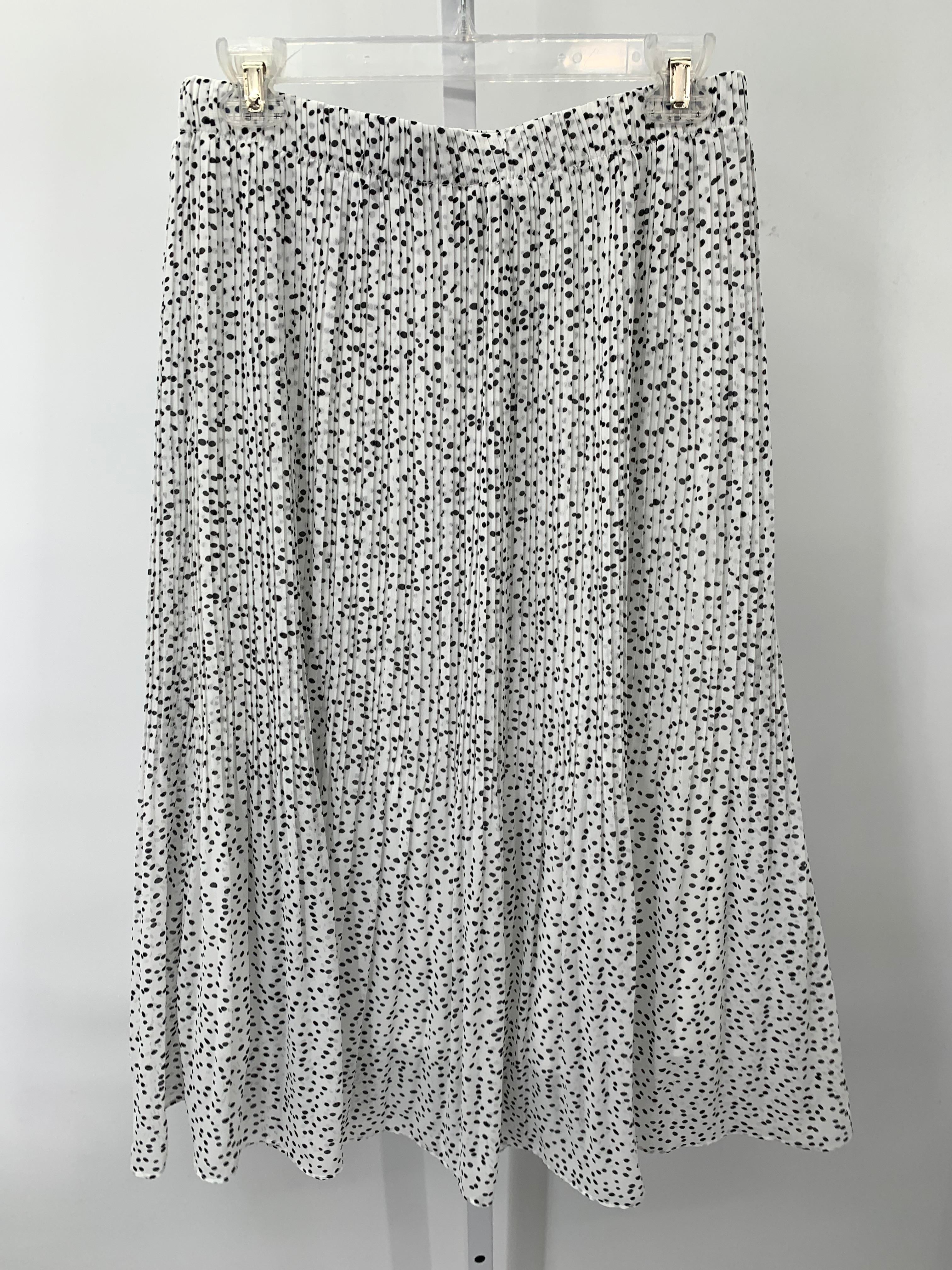 WD NY Size Medium Misses Skirt