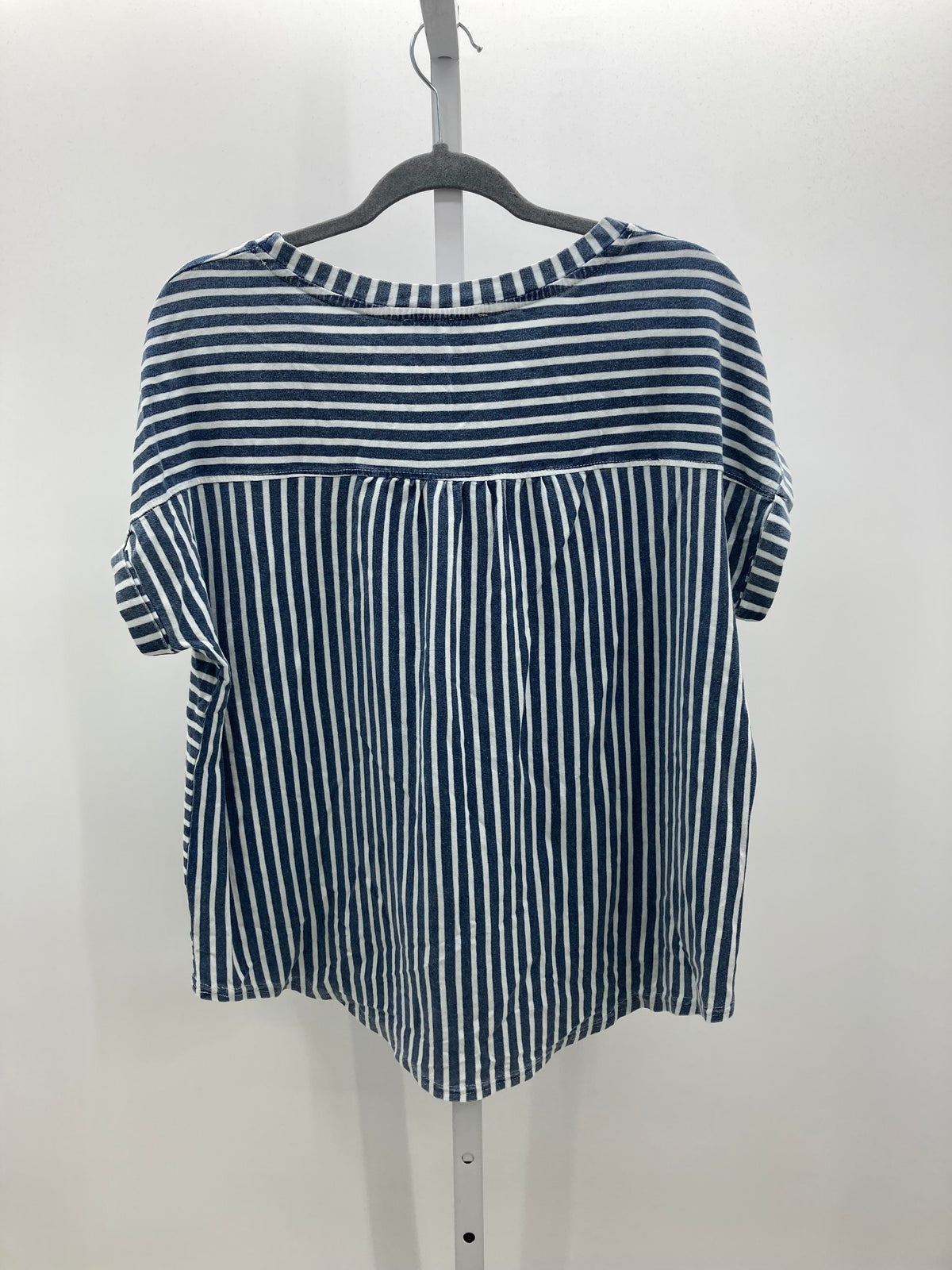 Jane + Delancey Size Large Misses Short Sleeve Shirt