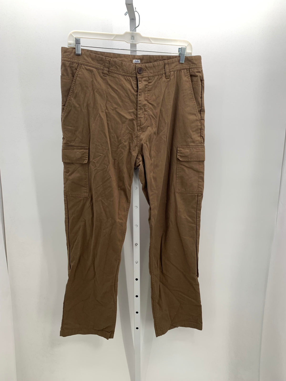 CARGO PANTS.