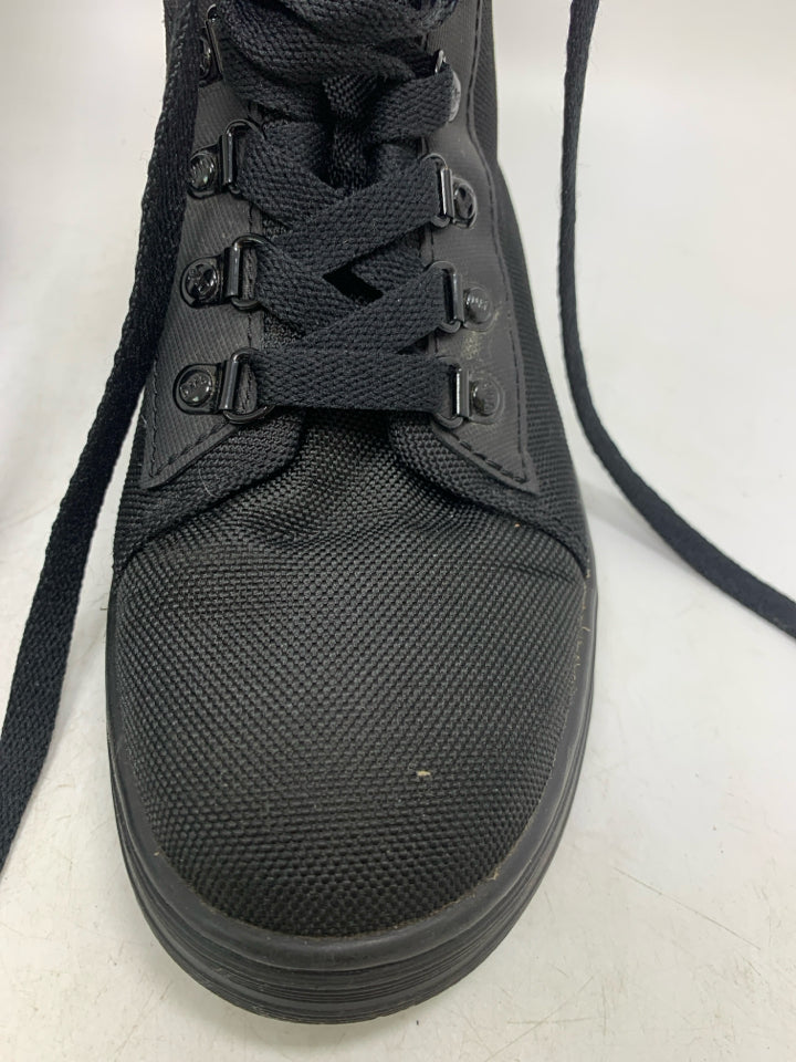 Dr. Martens L Shoe Size 7 Boots