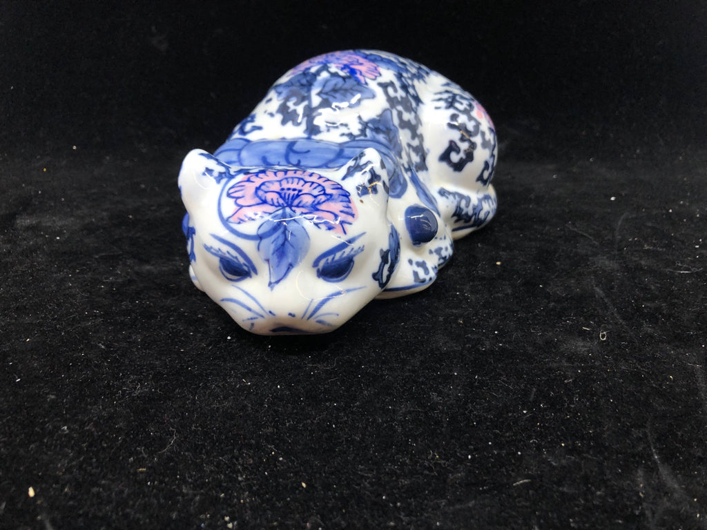BLUE AND PINK CERAMIC CAT.