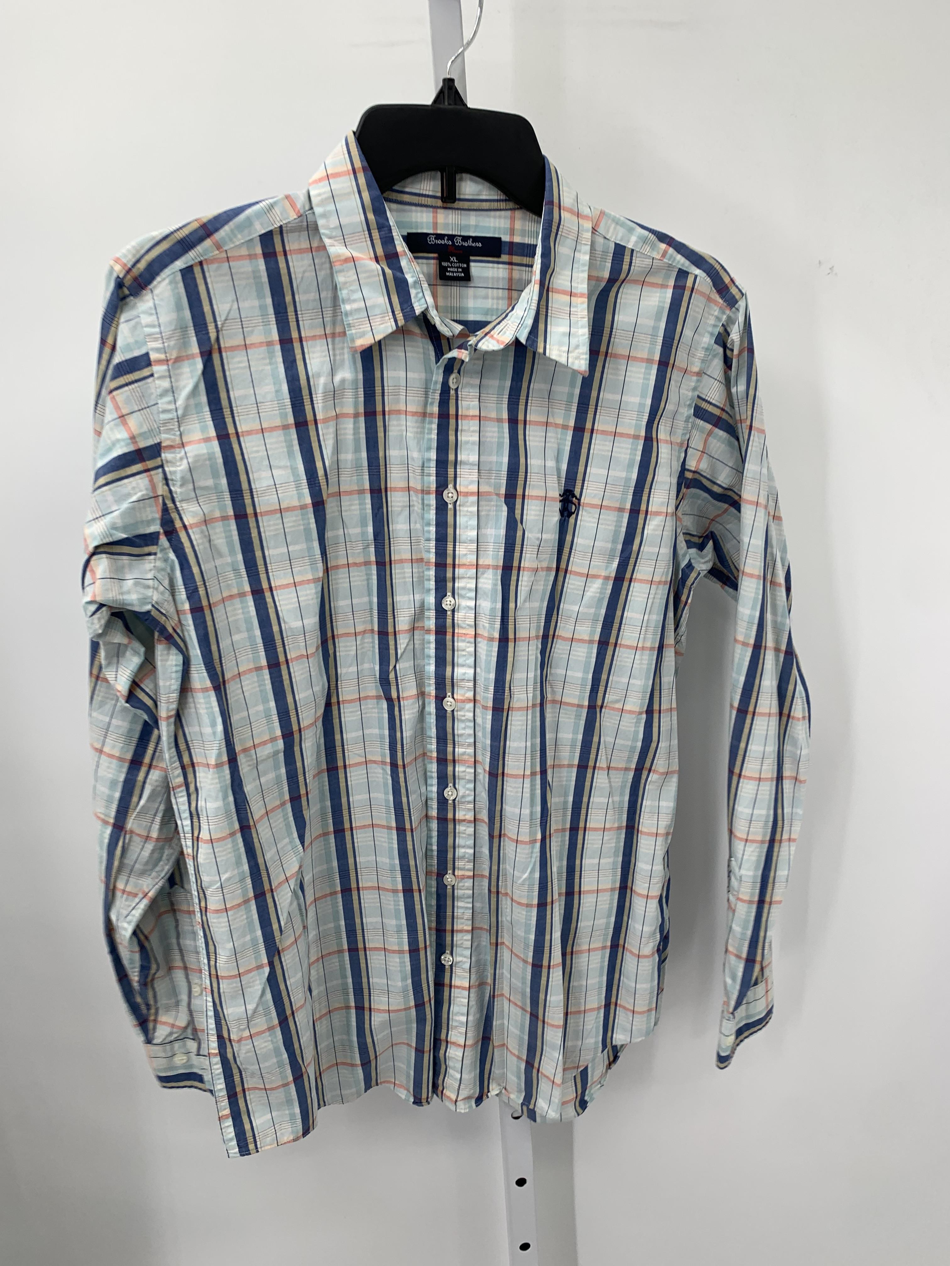 PLAID BTN DOWN