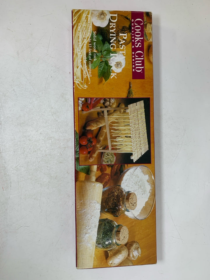 NIB COOKS CLUB PASTA DRYING RACK.