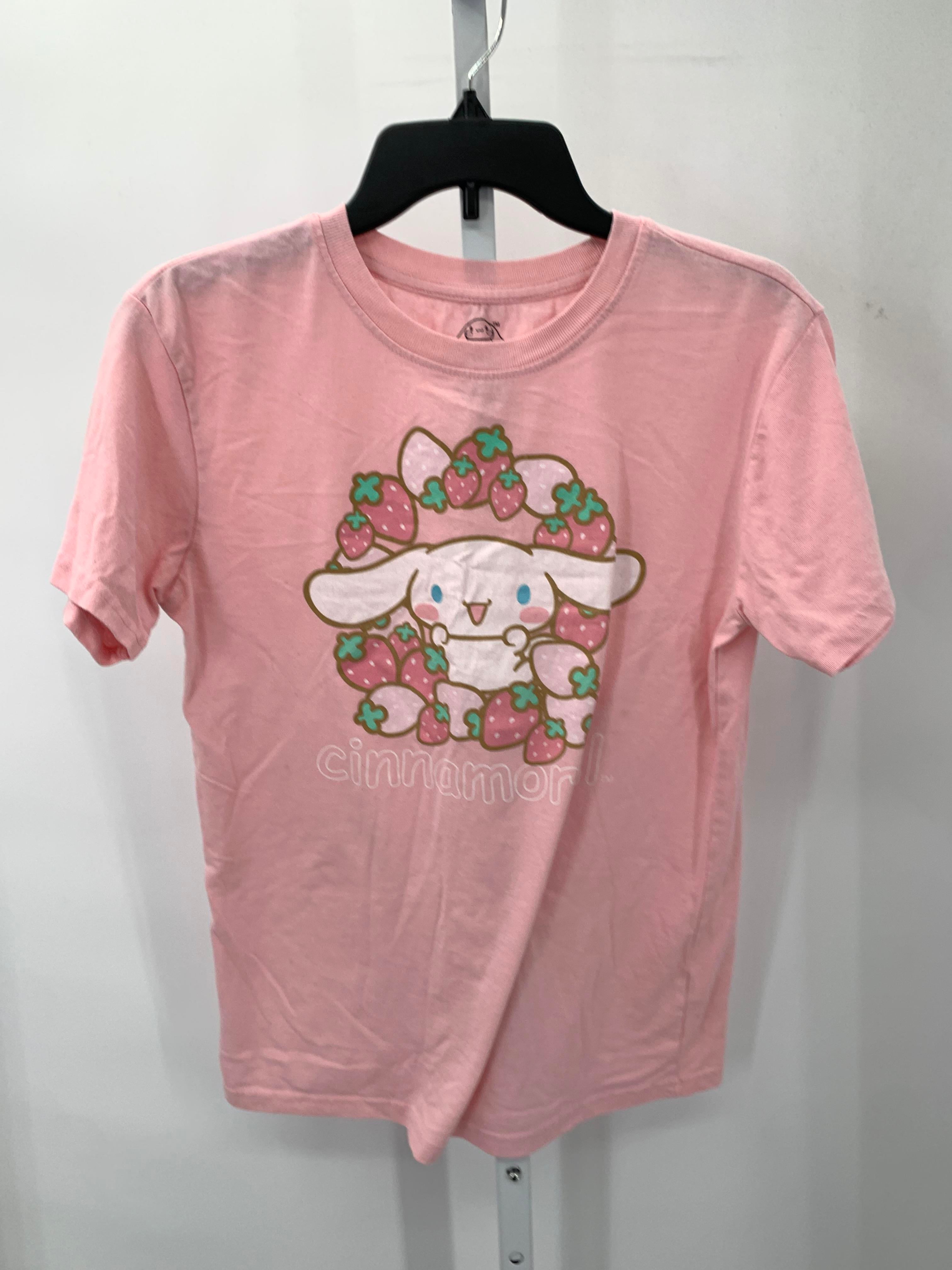 Size Small Juniors Short Sleeve Shirt