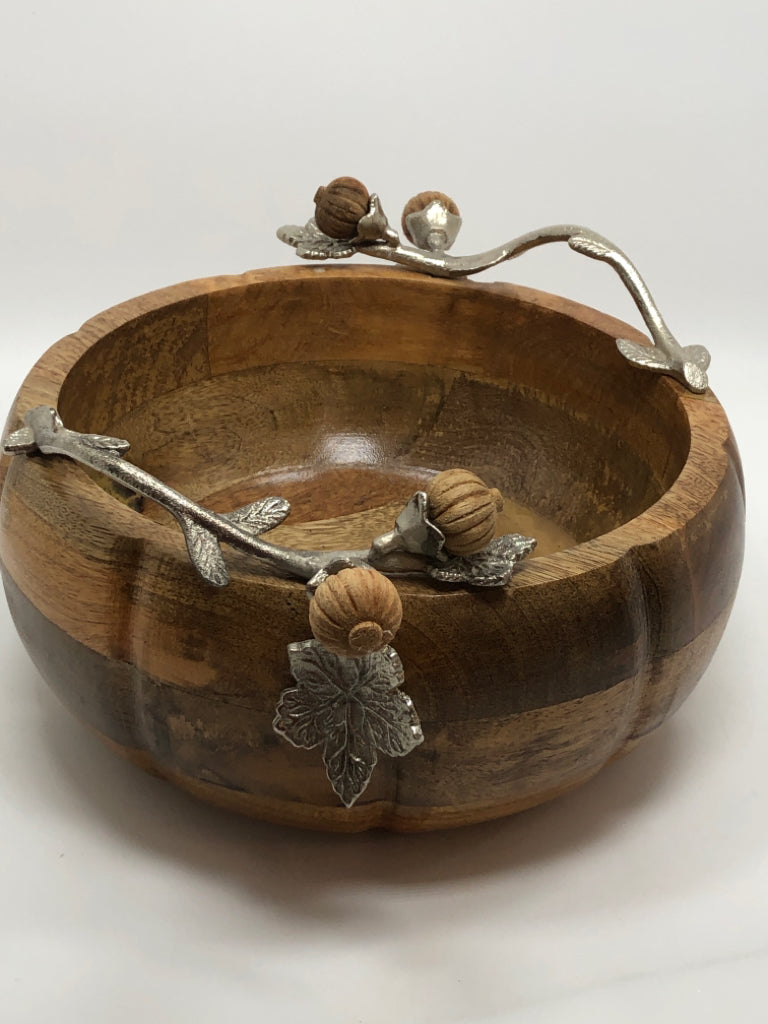 WOOD CARVED BOWL W/METAL ACORN DETAILS.