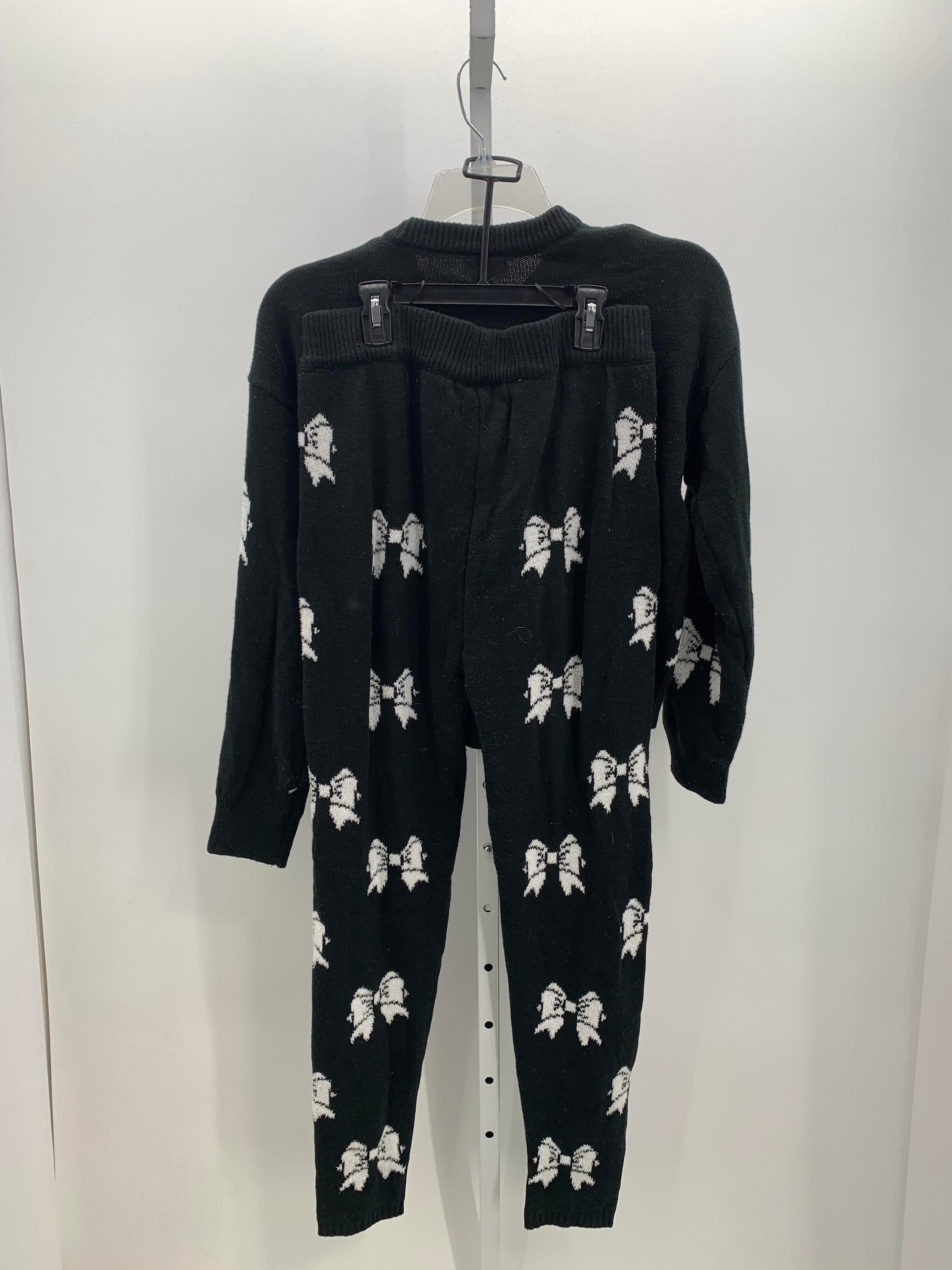 WHITE BOWS SWEATER AND PANTS