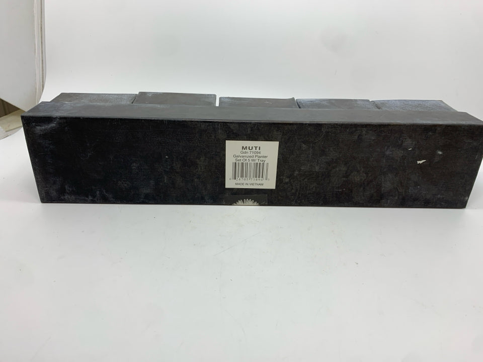 5 SECTION GALVANIZED PLANTER.