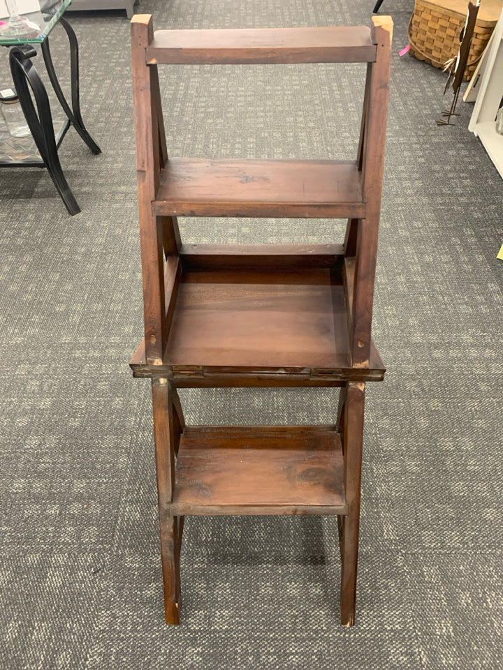 BROWN WOOD CHAIR/LADDER.