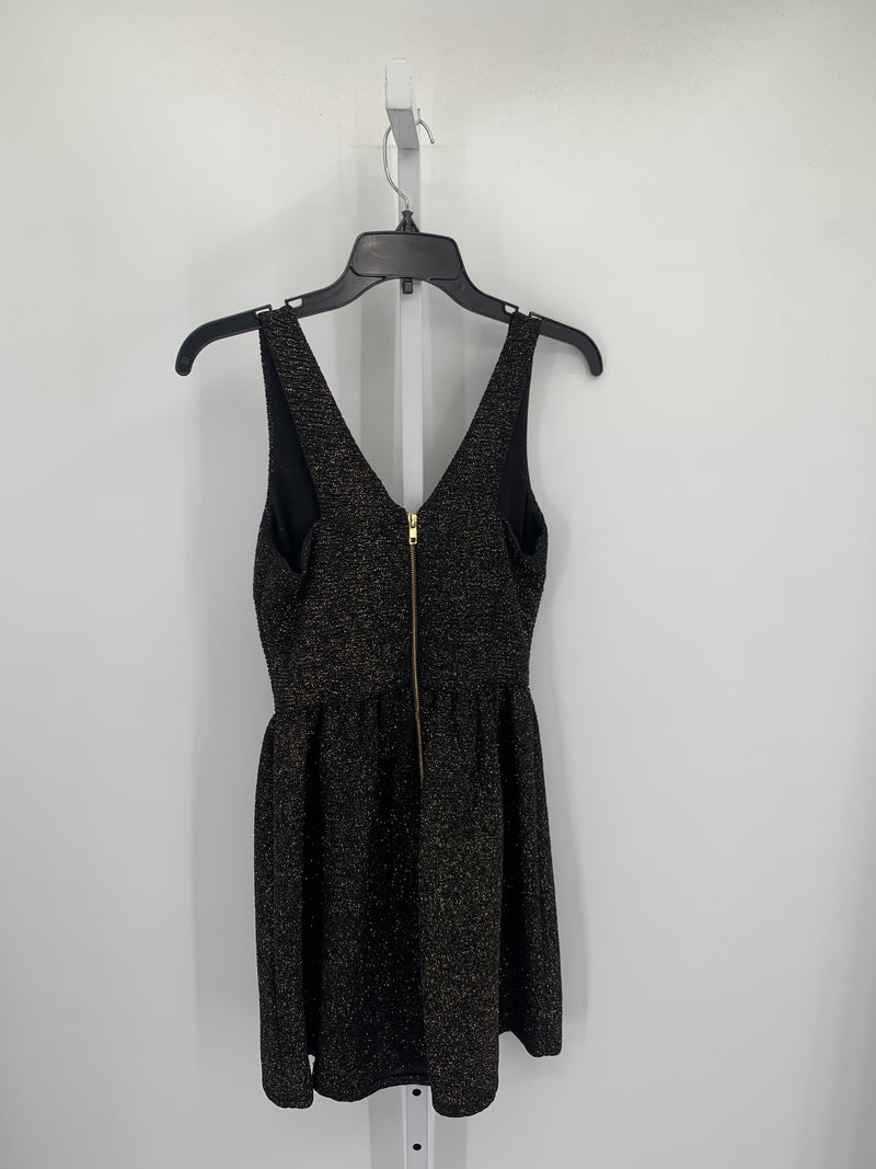 L & D Size Small Misses Sleeveless Dress