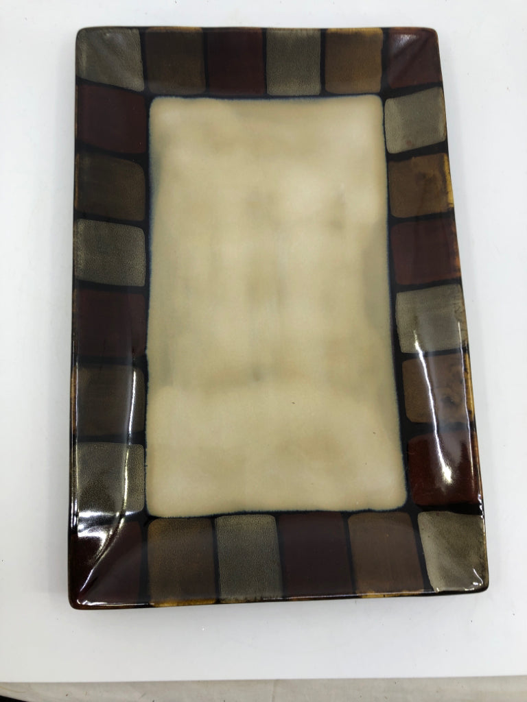 DARK COLOR RECTANGLE PLATTER W STRIPES.