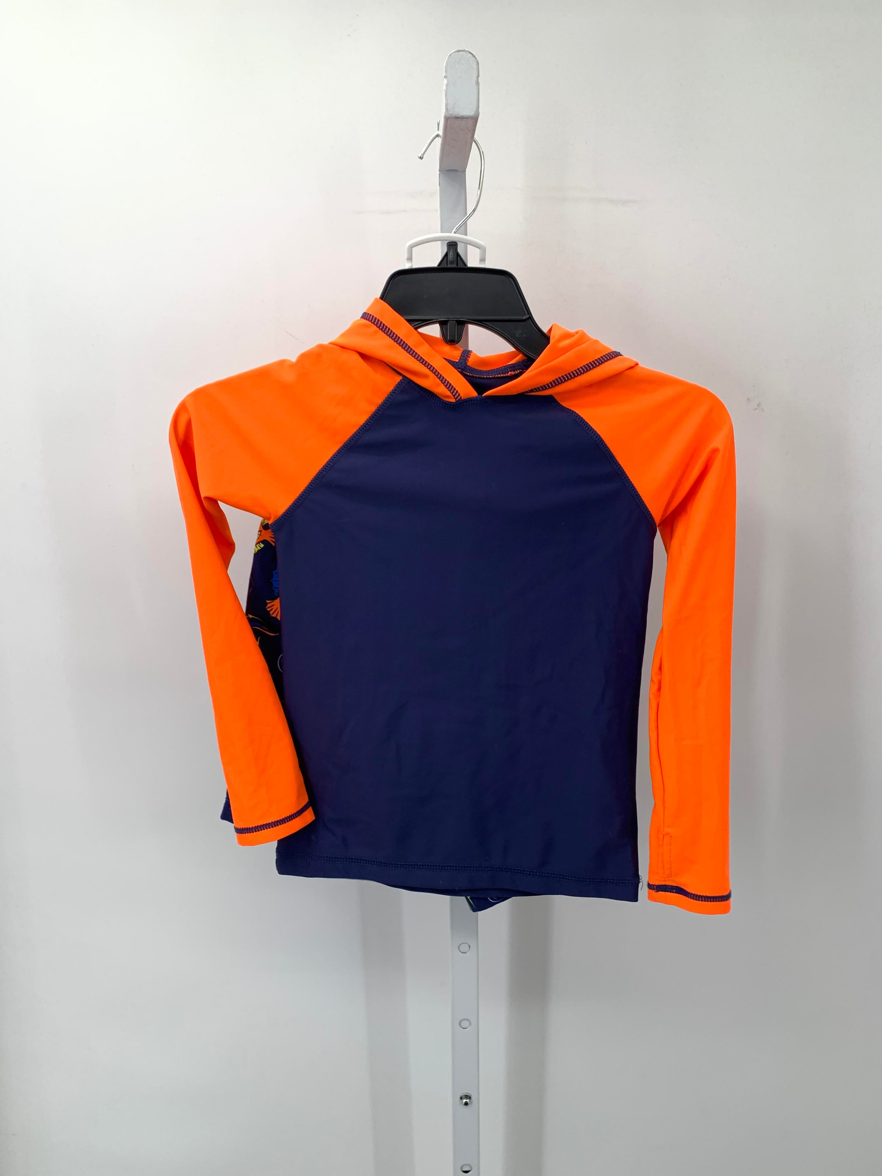 HOODED ORANGE SHIRT AND FISH SHORTS