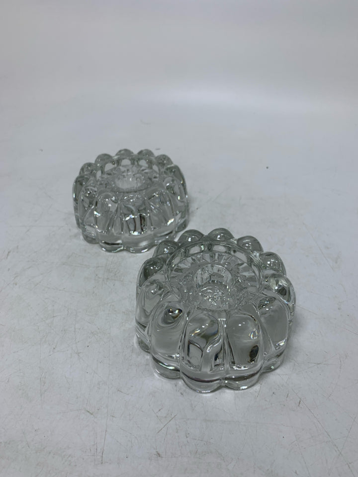 2 CLEAR GLASS TAPERED CANDLE HOLDERS ROUNDED EDGES.