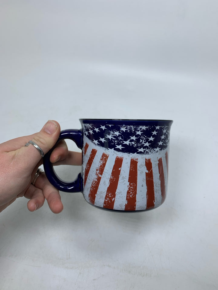 AMERICANA THEMED BASS PRO MUG.