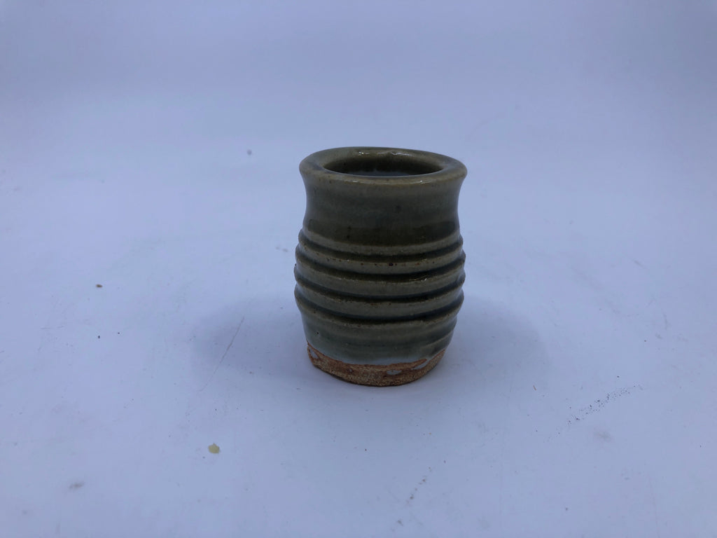 OLIVE GREEN RIBBED MINI POTTERY VASE.