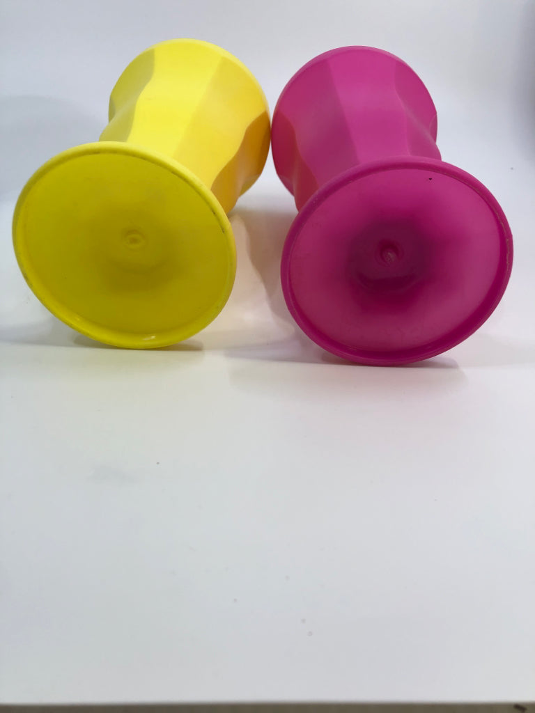 4PC MULTICOLORED PLASTC SUNDAE CUPS.