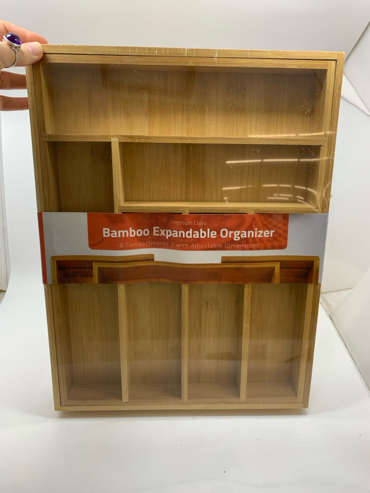 NIP EXPANDING BAMBOO UTENSIL TRAY.