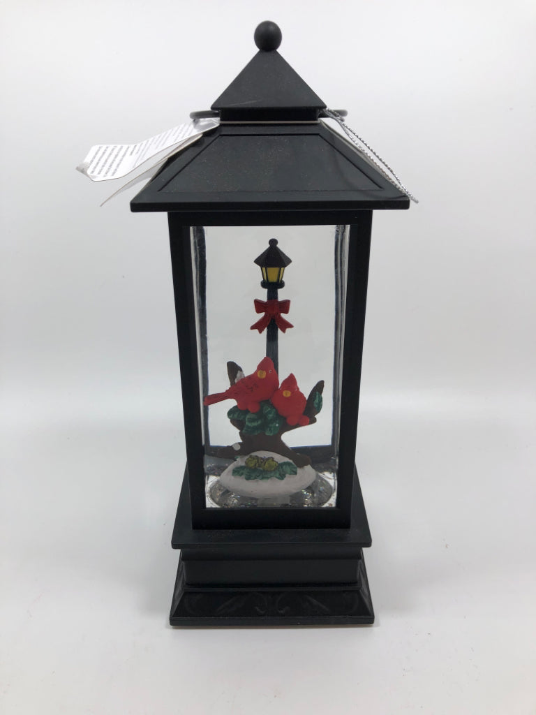 LANTERN LIQUID FILLED LIGHT UP/ SPARKLE CARDINAL.