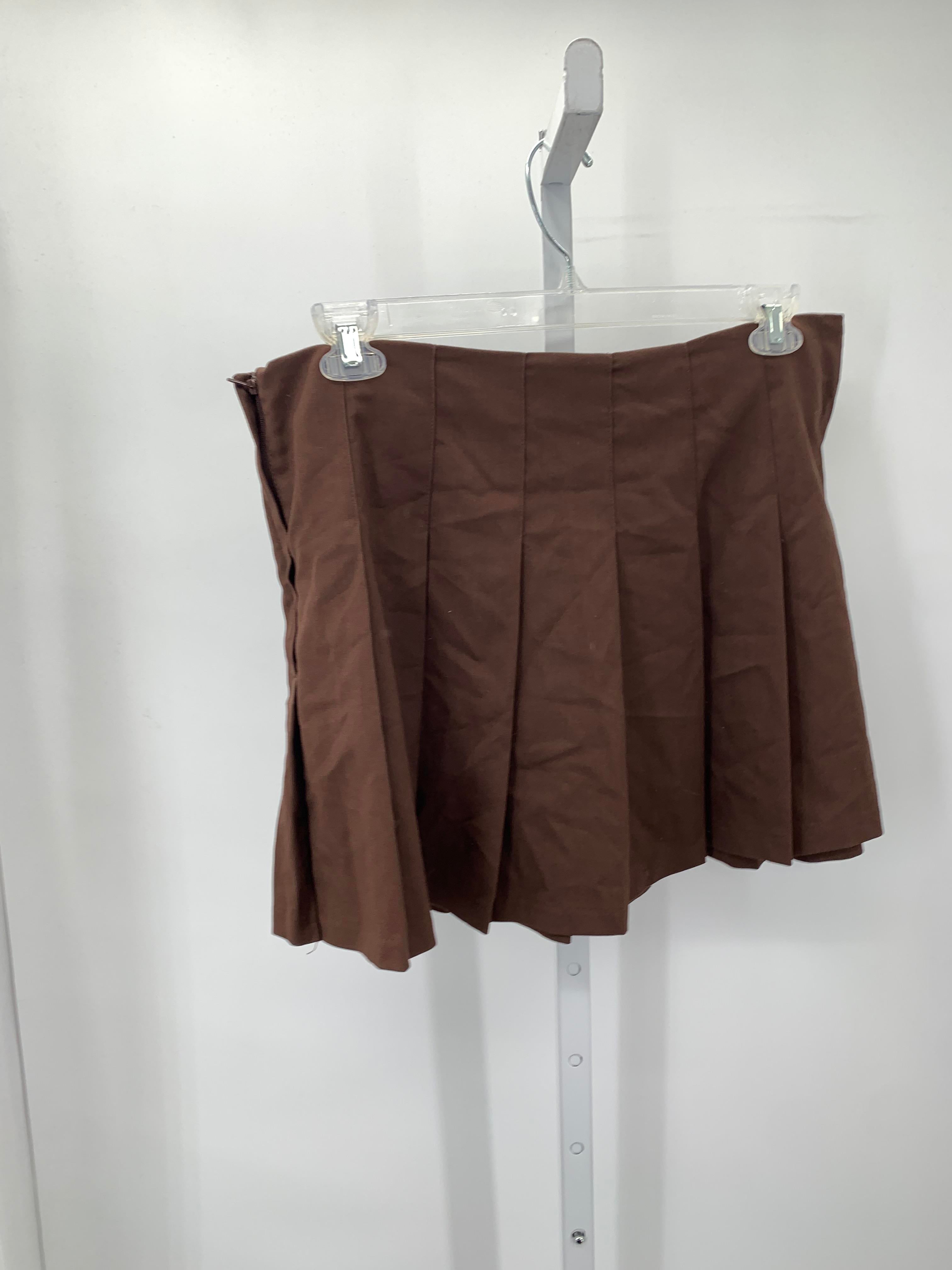 Divided Size 16 Juniors Skirt