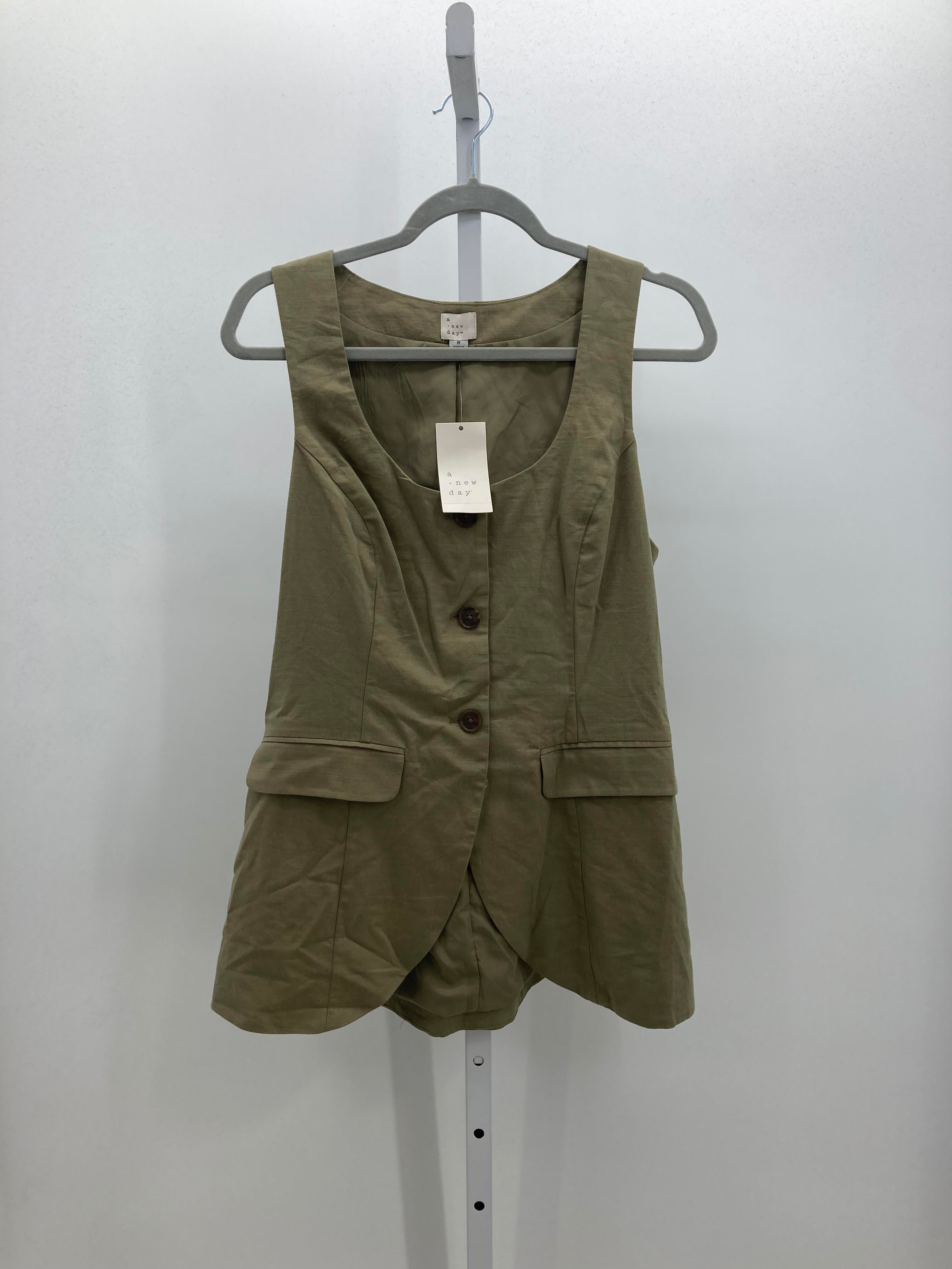 A New Day Size Medium Misses Vest