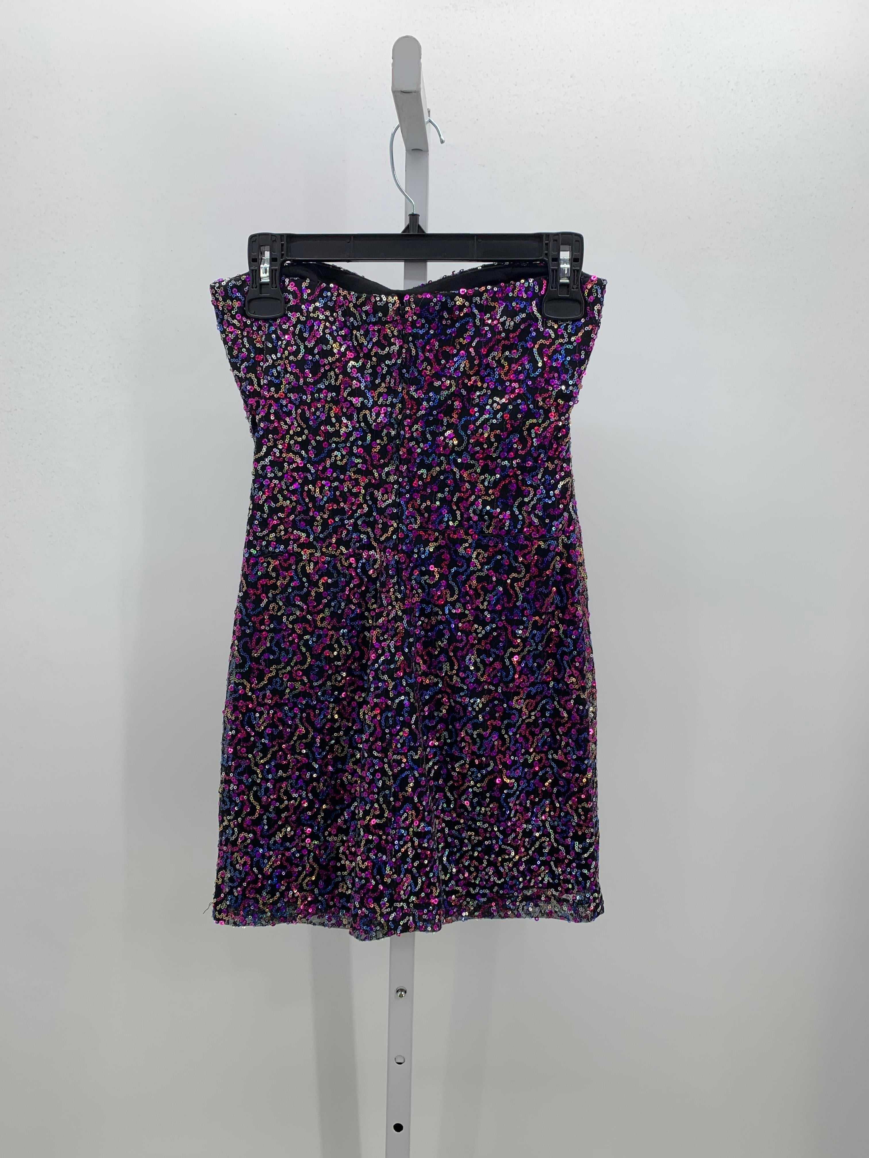 Teeze Me Size 3 Juniors Sleeveless Dress
