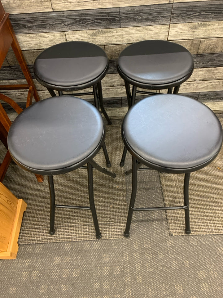 4 FOLDABLE METAL COSCO BARSTOOLS.