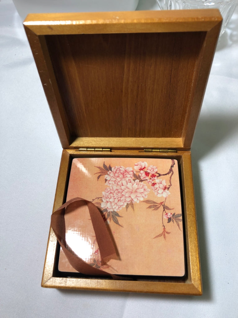 7 WOOD CHERRY BLOSSOM COASTERs IN BOX.