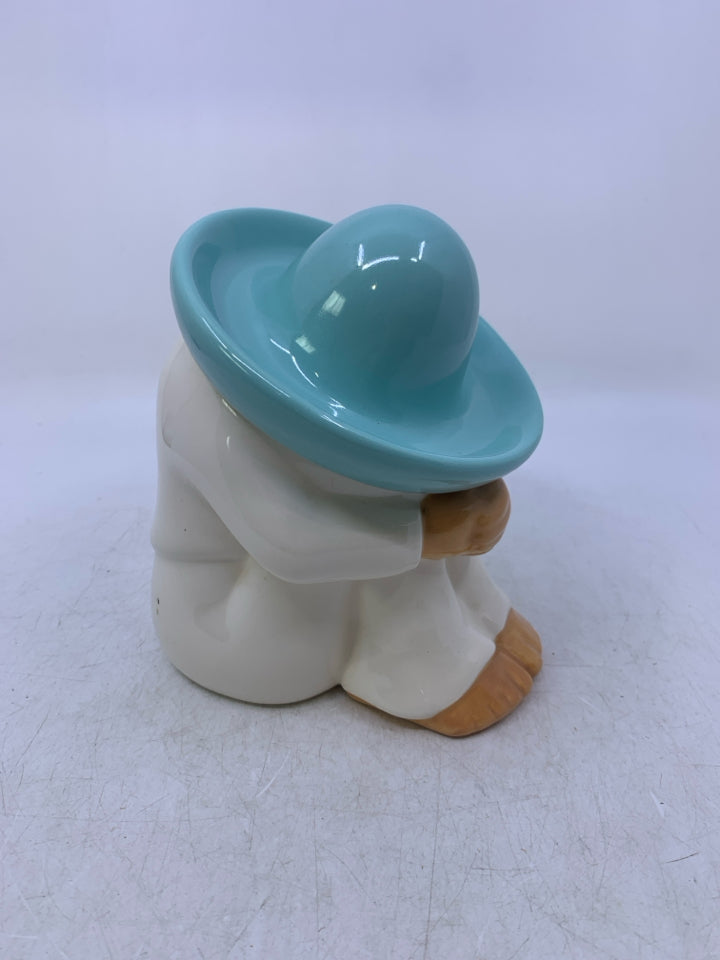 CERAMIC SLEEPING MAN WHITE W/TEAL SOMBRERO.