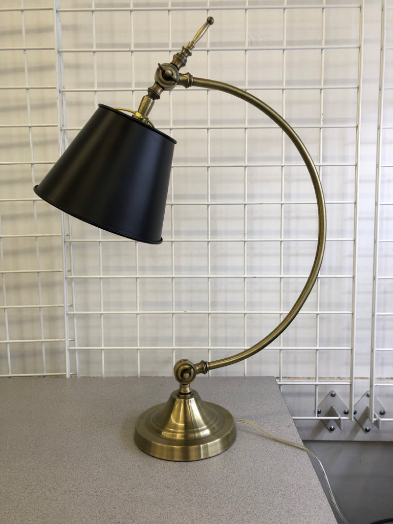 GOLD METAL DESK LAMP W/ BLACK METAL SHADE.