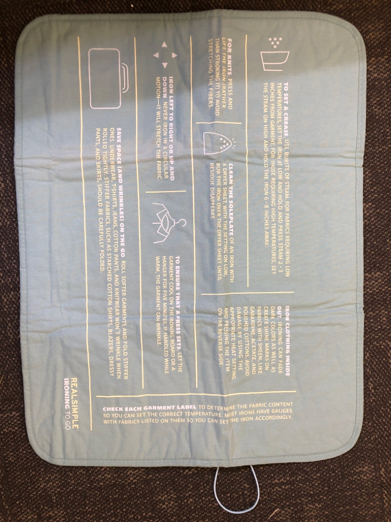 BLUE IRONING TO GO MAT.