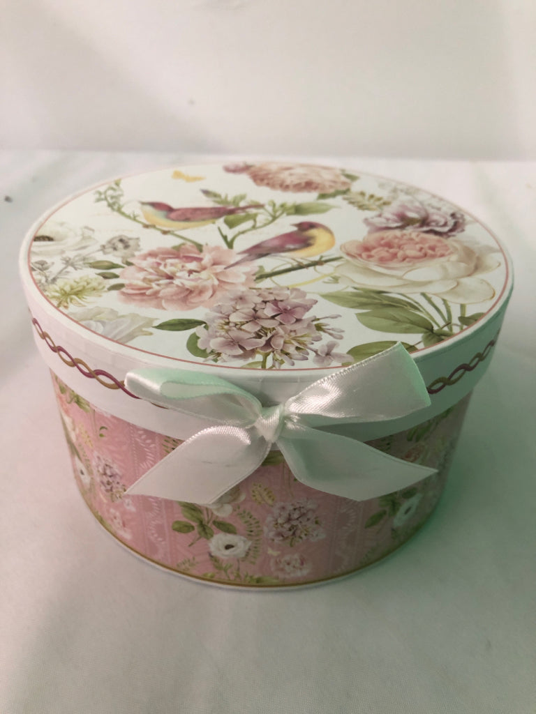 NIB CUP AND SAUCER ROSE W/ PINK BIRD IN GIFT BOX