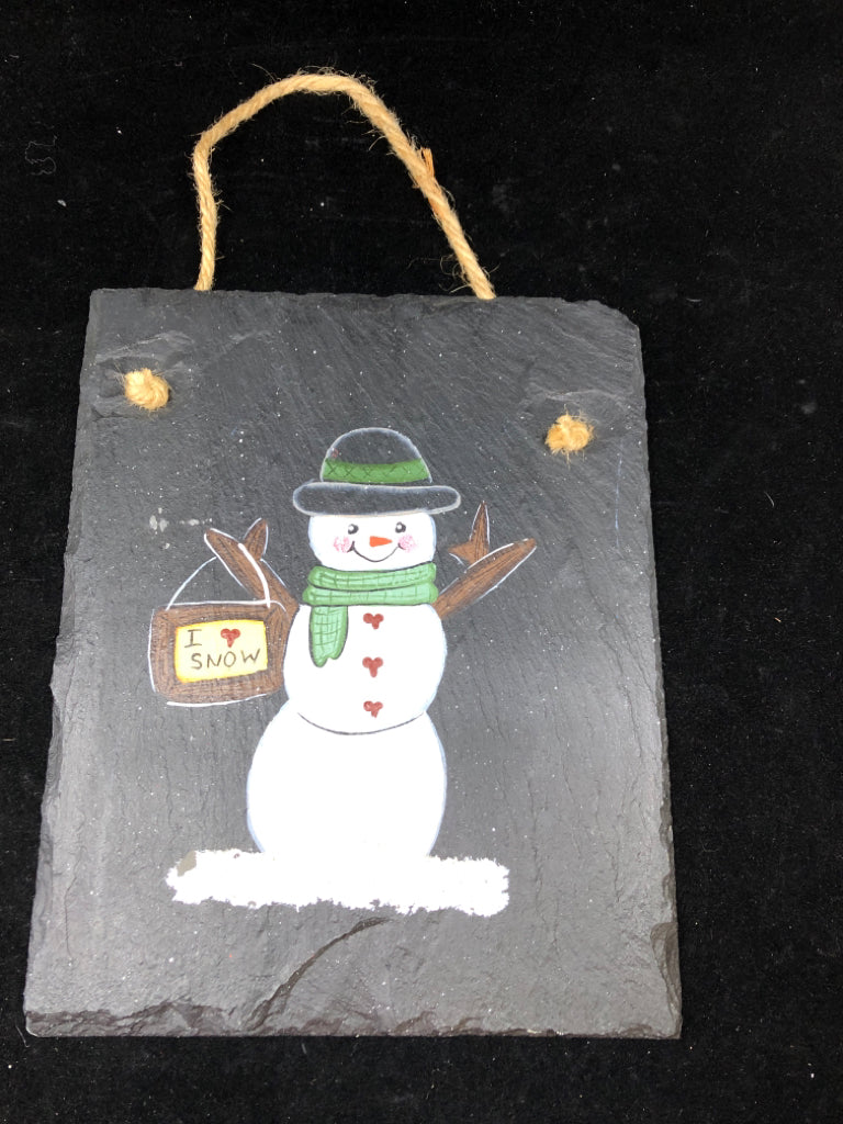 SNOWMAN ON SLATE WALL HANGING.