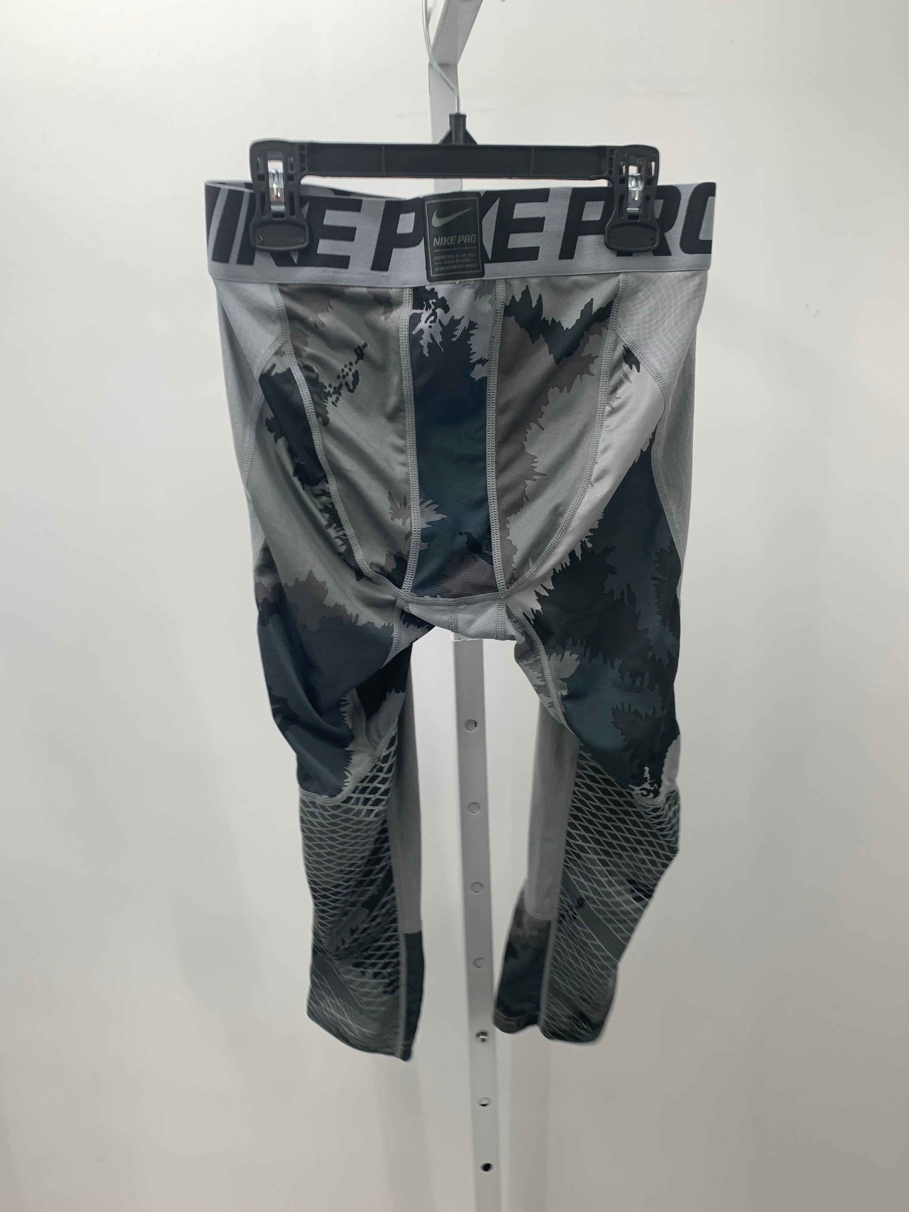 Nike Size Small Young Men's Pants