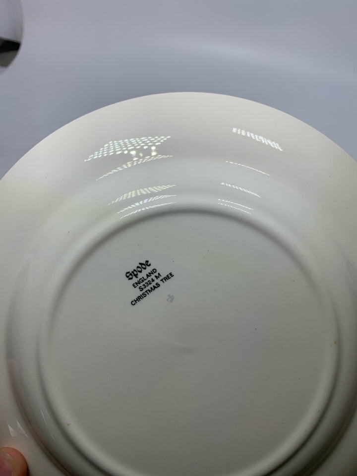 4 SPODE CHRISTMAS TREE ENGLAND SALAD PLATES.