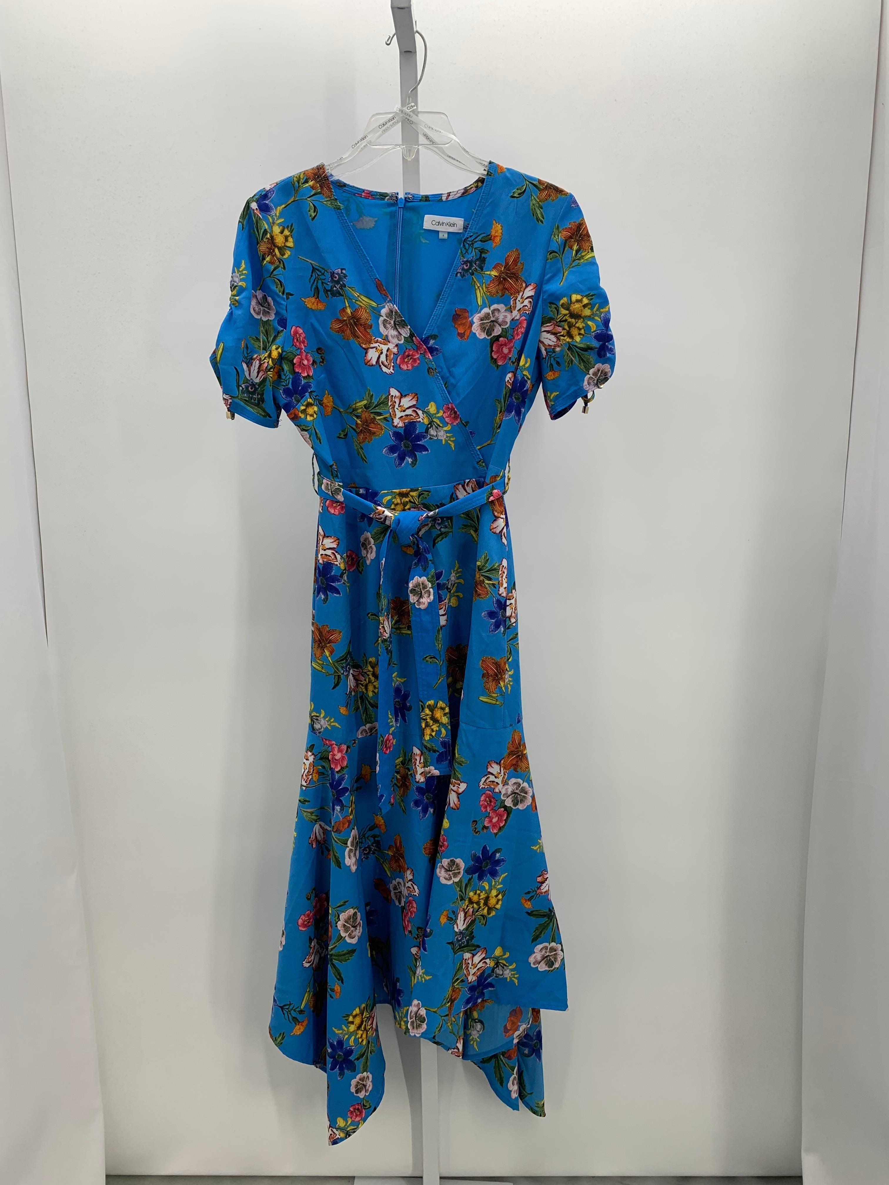 Calvin Klein Size 6 Misses Short Sleeve Dress
