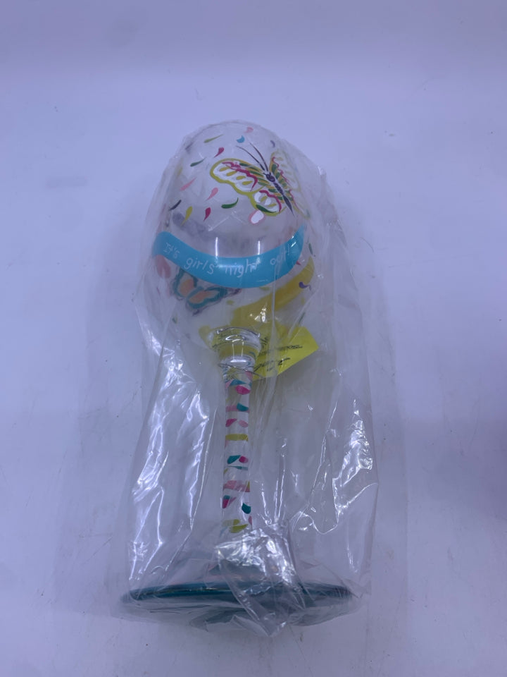 NIB LOLITA SOCIAL BUTTERFLY WINE GLASS.