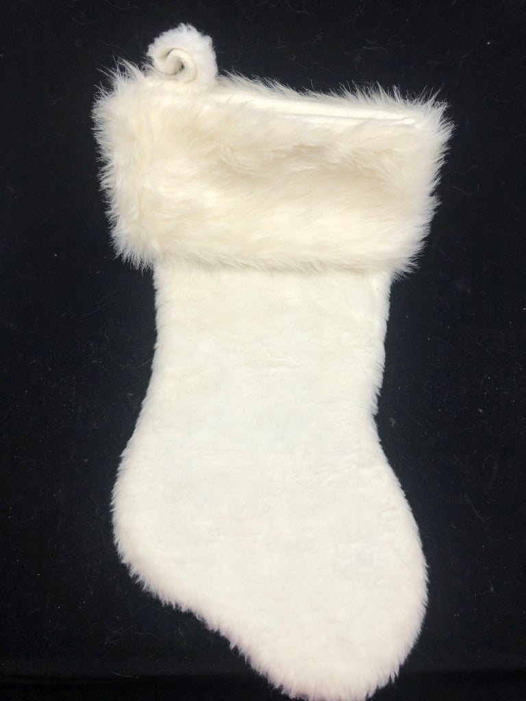 WHITE FAUX FUR STOCKING.