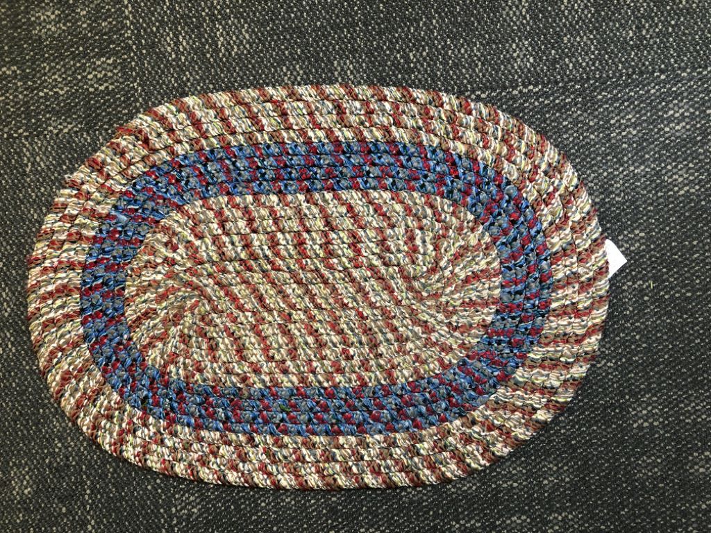 BRAIDED MAT.