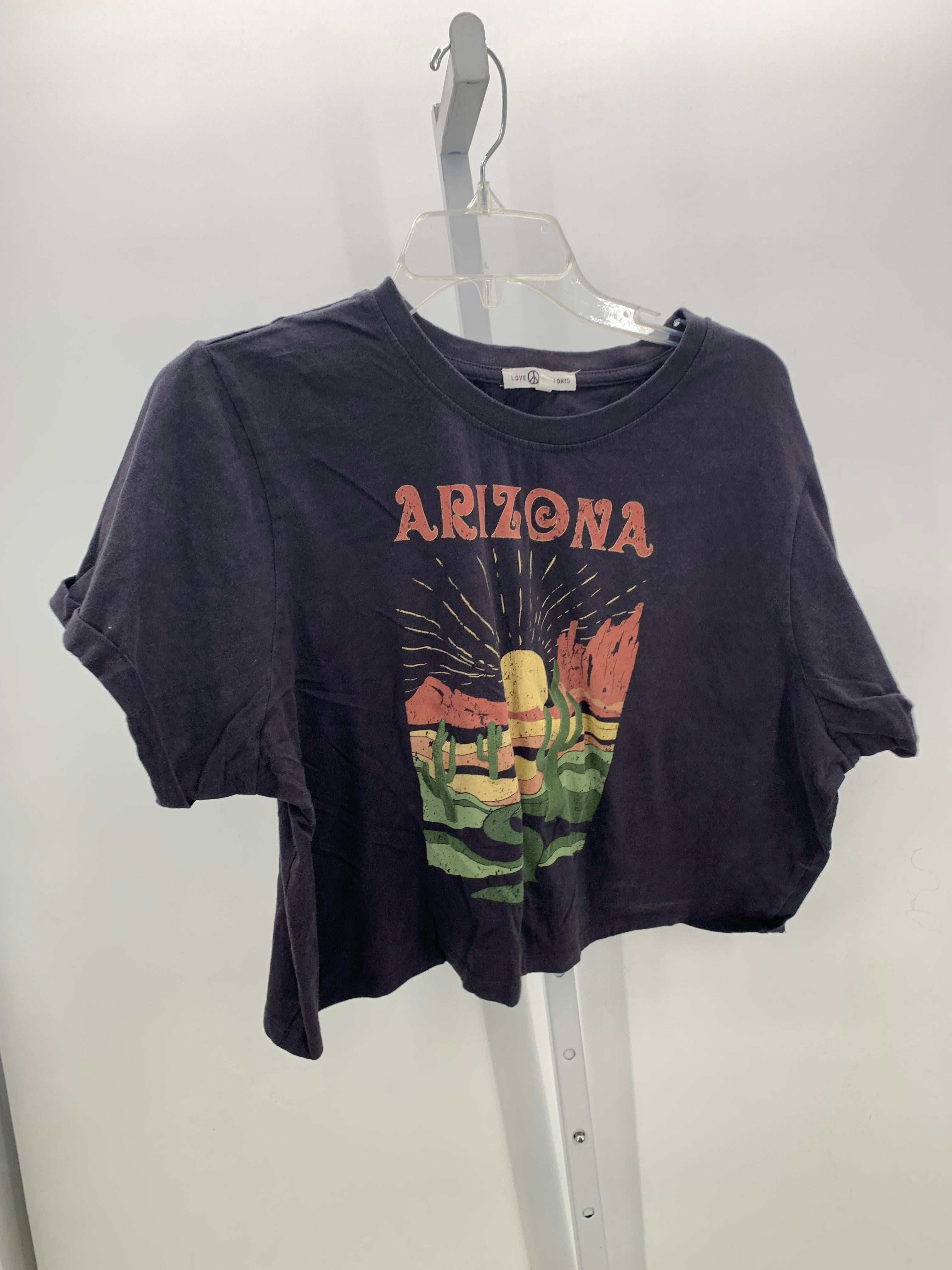 Size Extra Large Juniors Short Sleeve Shirt