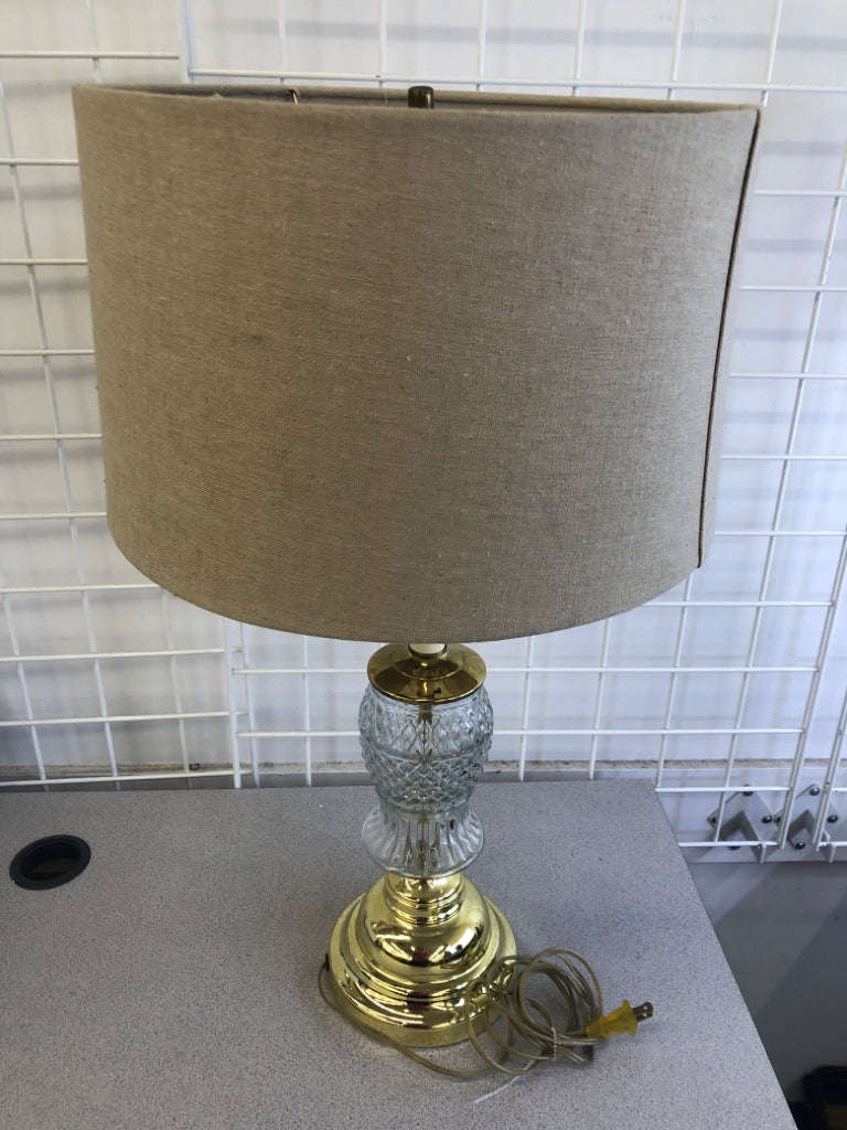 GOLD METAL BASE W/ GLASS MIDDLE + TAN SHADE LAMP.