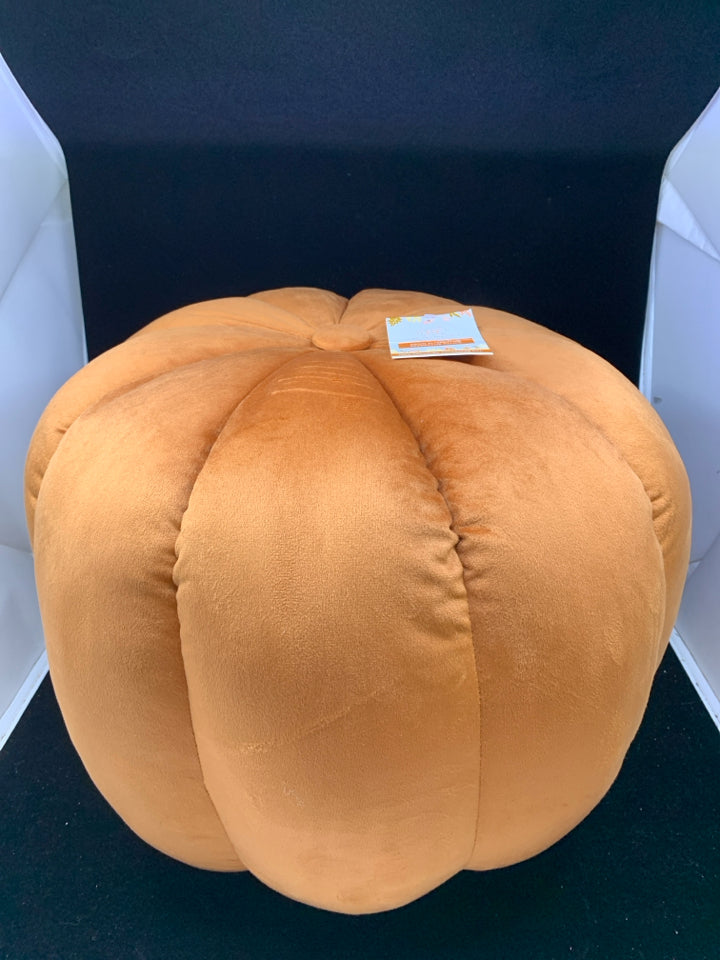 NWT PLUSH PUMPKIN OTTOMAN.