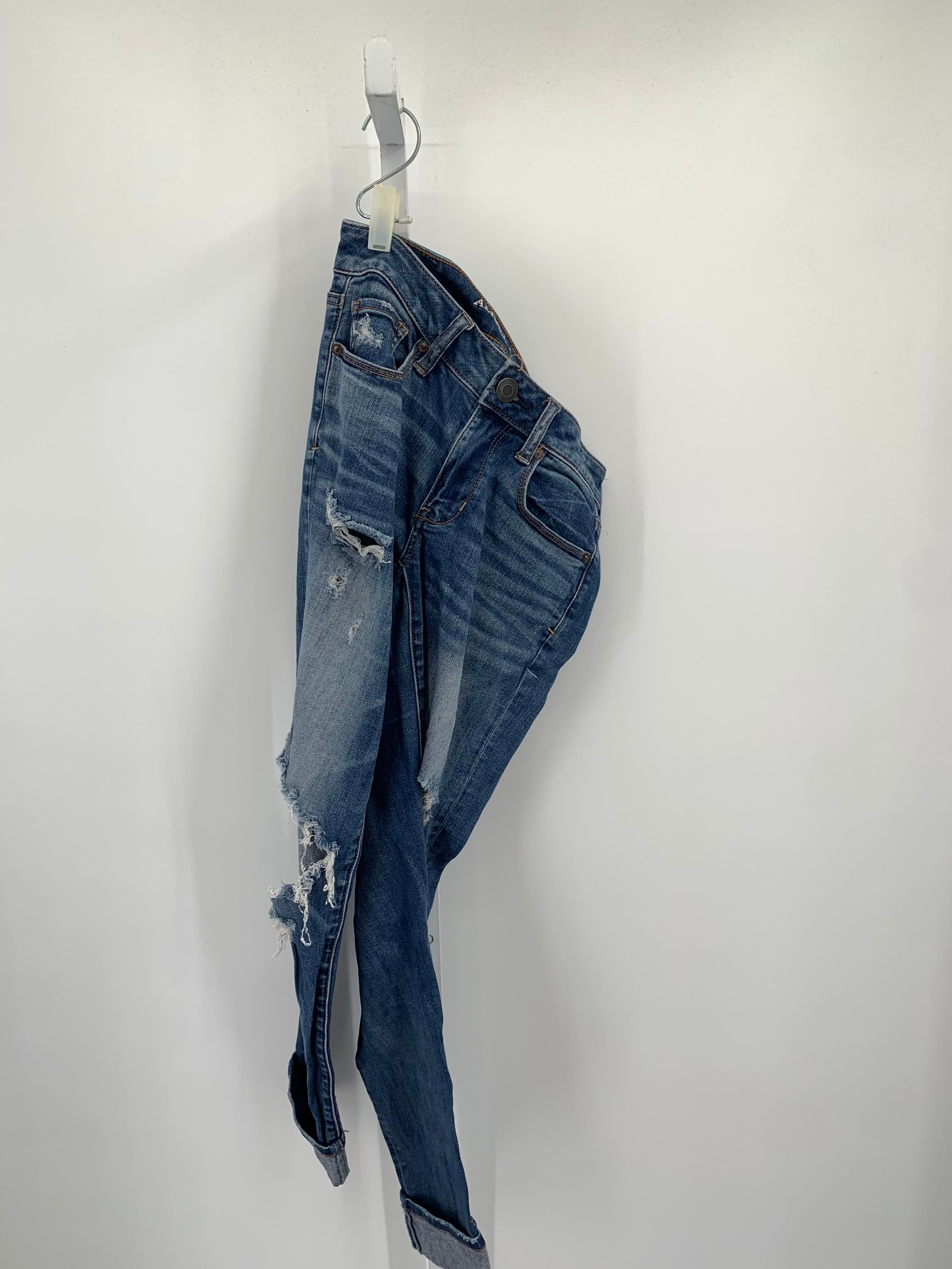 American Eagle Size 2 Juniors Jeans