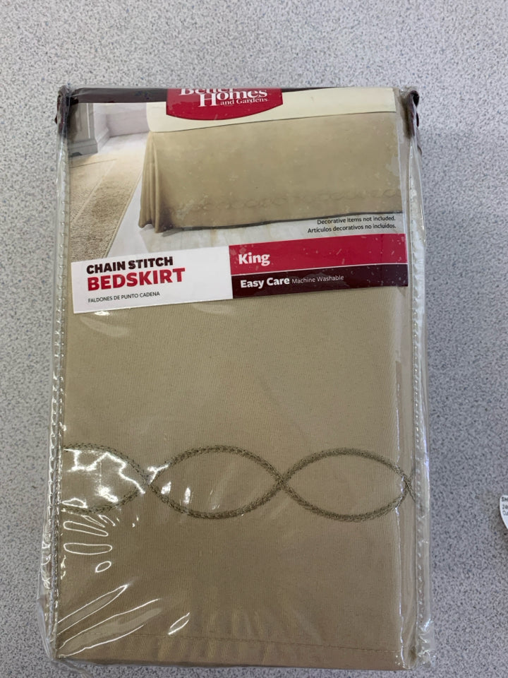 NIP CHAIN STITCH BEIGE BED SKIRT BETTER HOMES AND GARDENS.