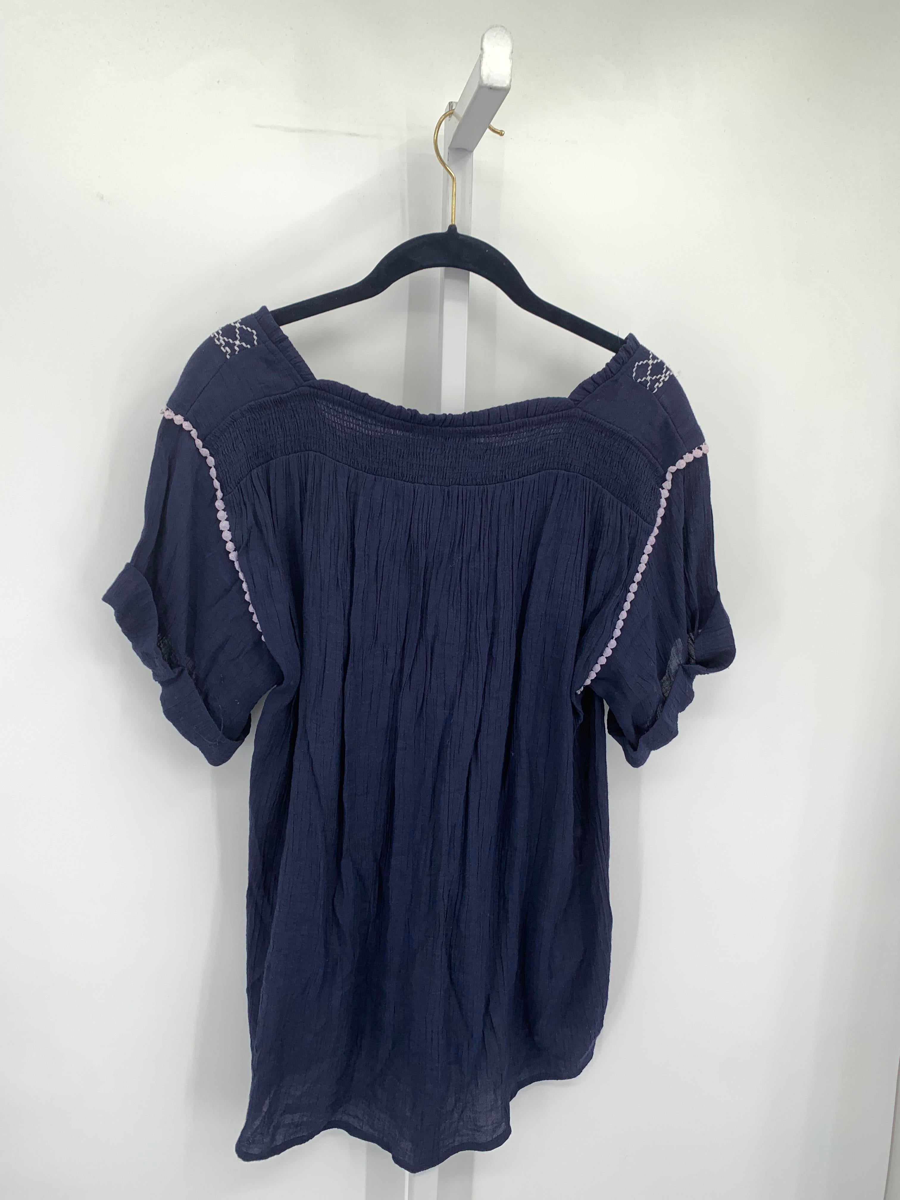 Size Large Misses Short Sleeve Shirt