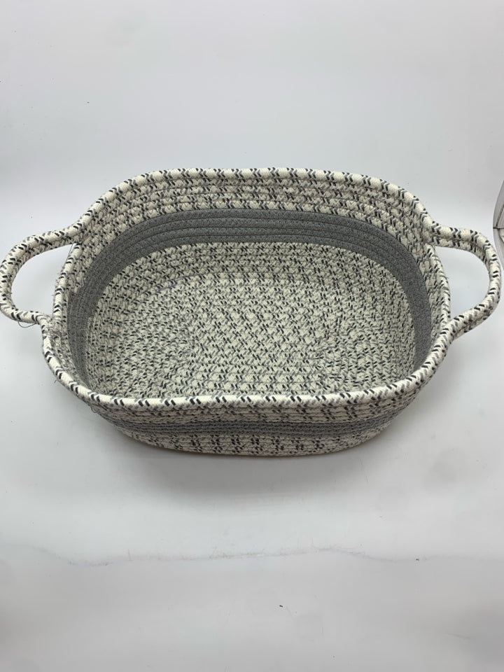 3PC GRAY WOVEN BASKET SET.