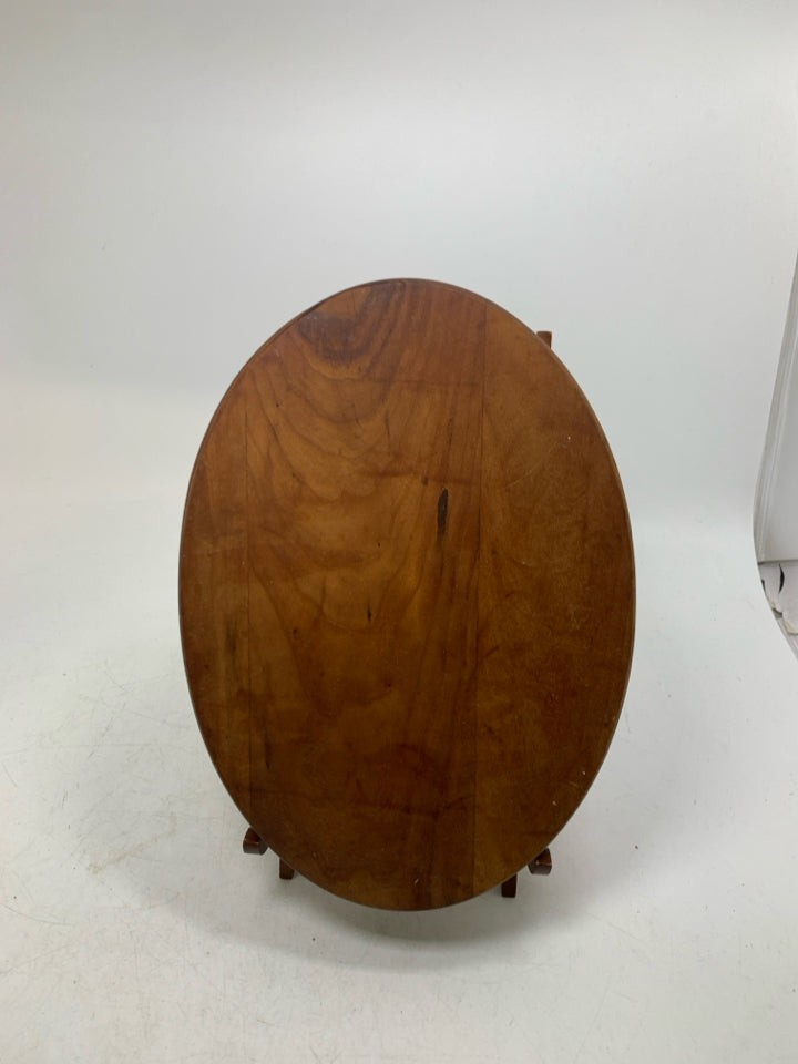 5 PC 4 OVAL WOOD LARGE COASTERS W/ STAND.