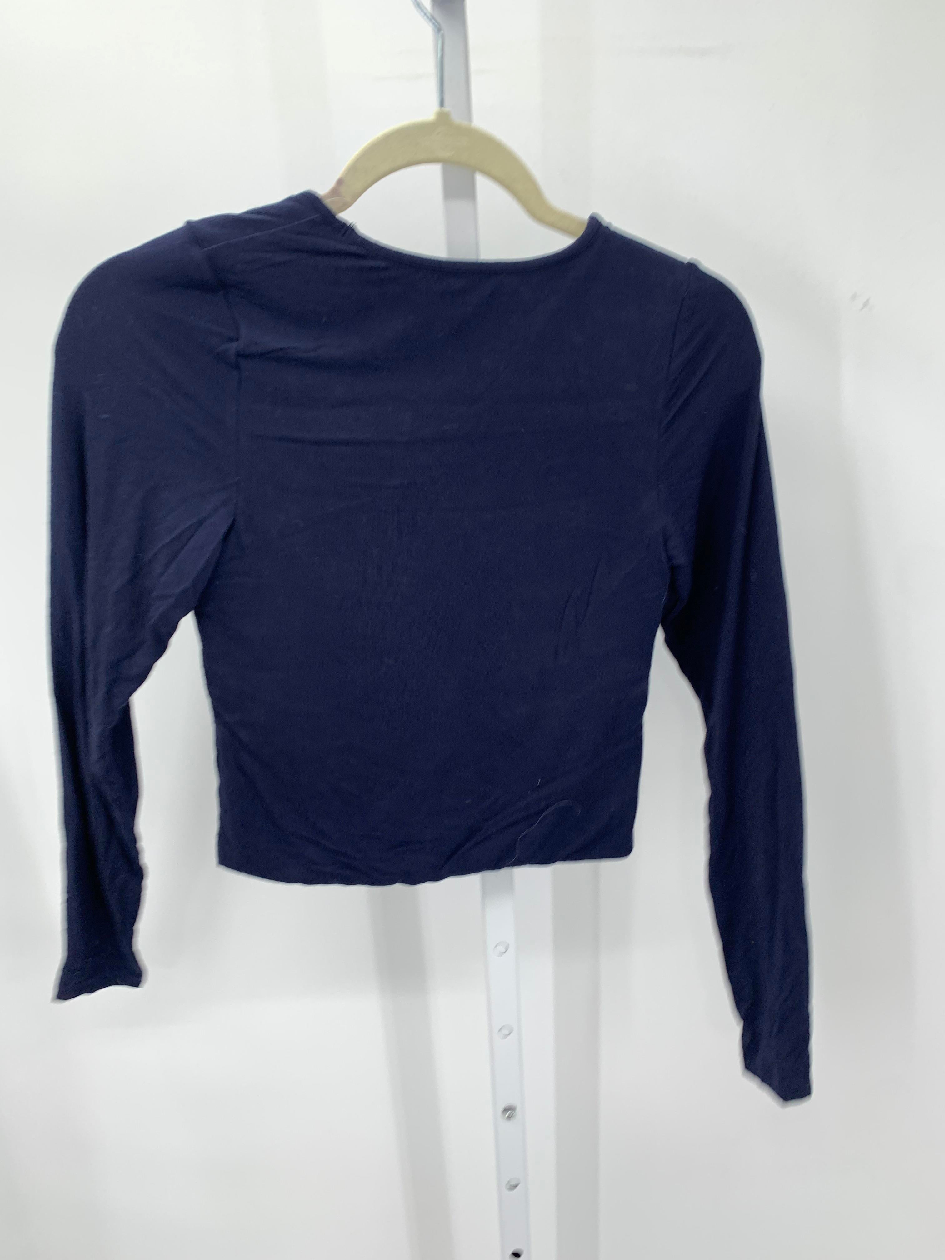 Size Medium Juniors Long Sleeve Shirt