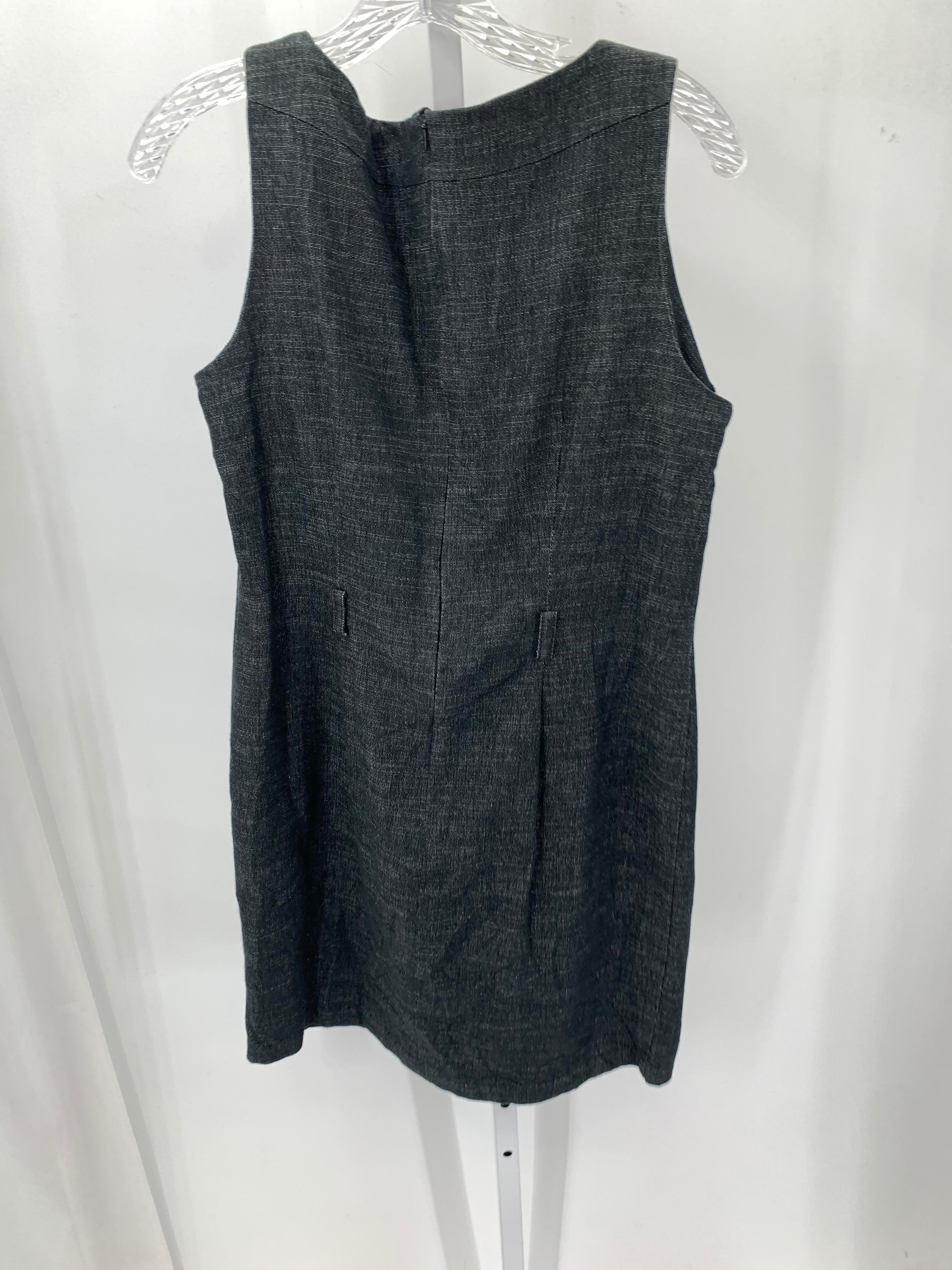 AGB Size 12 Misses Sleeveless Dress