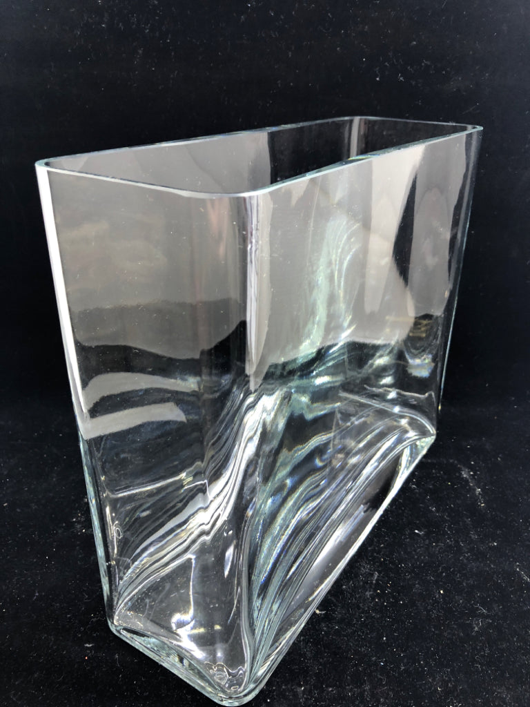 LARGE HEAVY RECTANGLE VASE.