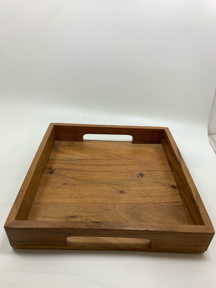 SQUARE WOOD TRAY.